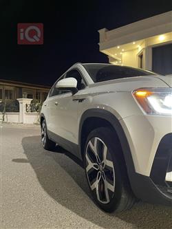 Volkswagen Taos